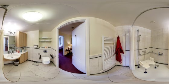 Play 'VR 360° - KURSANA Villa Königstein
